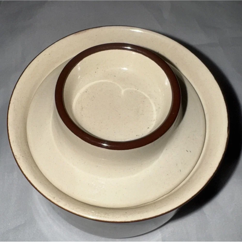 JI Stonecrest Sugar Bowl with Lid  Andre Ponche‎  Korea Vintage